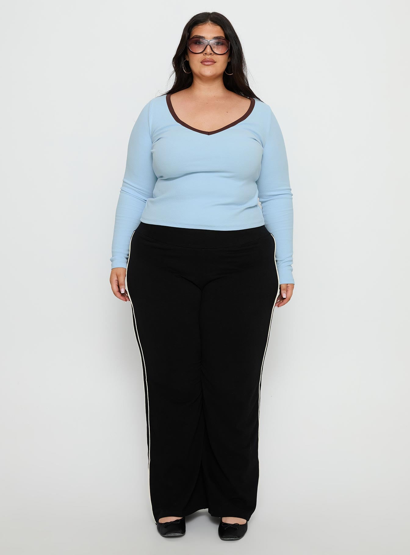 Baseline V Neck Long Sleeve Top Blue / Brown Curve