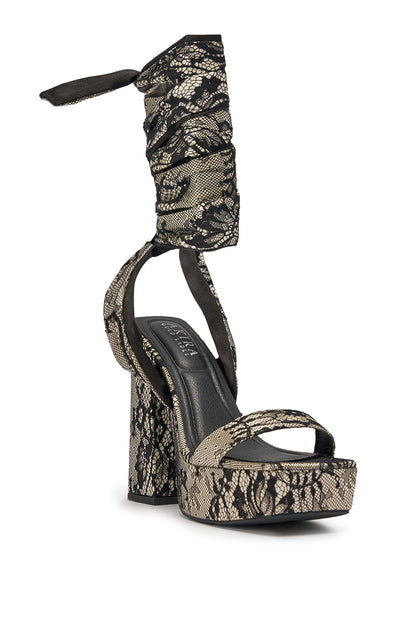 AKIRA GOLD AMBROISINE BLACK LACE STRAPPY CHUNKY SANDAL