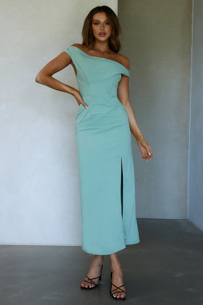 Miriam On-Off Shoulder Midi Dress Pistachio