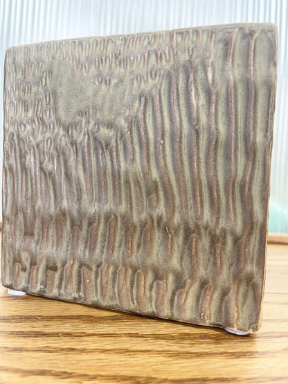 Large New Effect Groved Stoneware Pot
