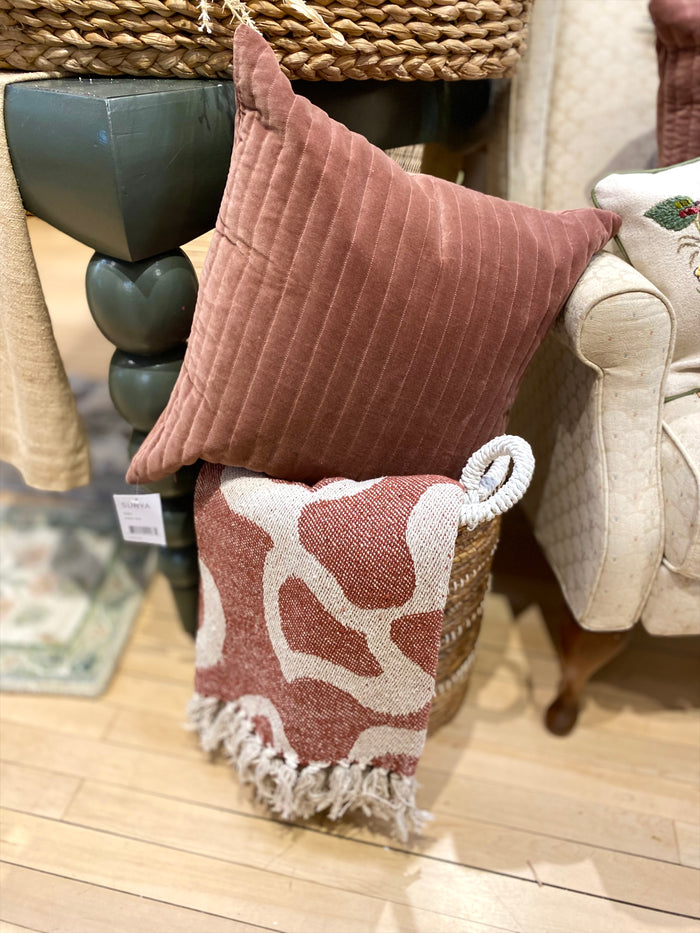 Mauve Abstract Jacquard Throw Blanket