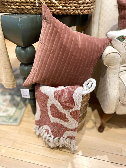 Mauve Abstract Jacquard Throw Blanket